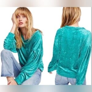 SALE🎉Free People Milani Velvet Layering Top / XS / Sea